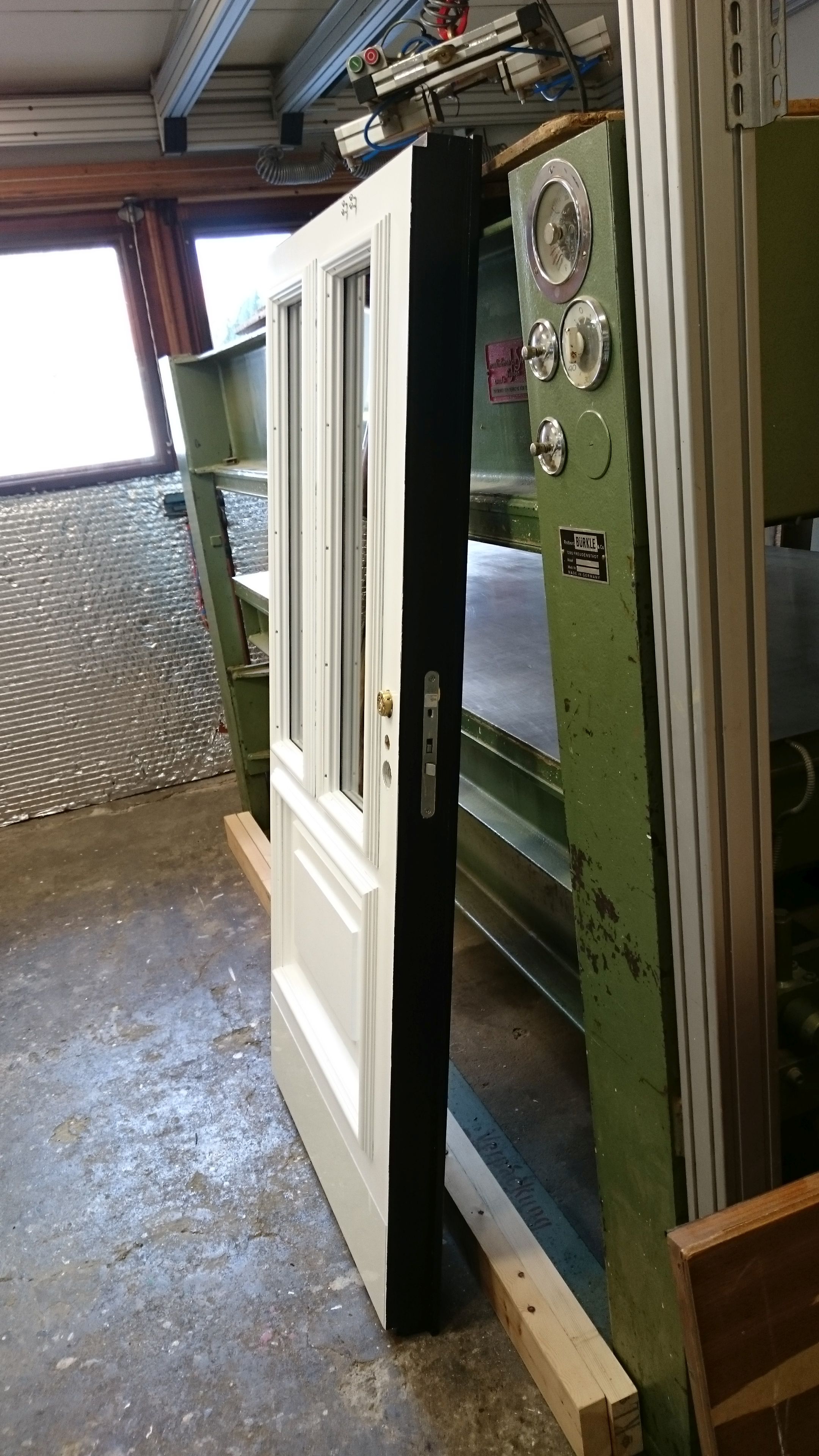 Ytterdörrar - T Nilsson Snickeri